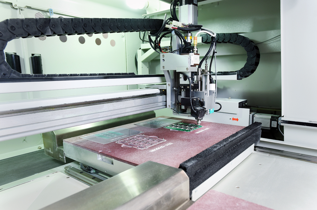 Surface mount technology machine